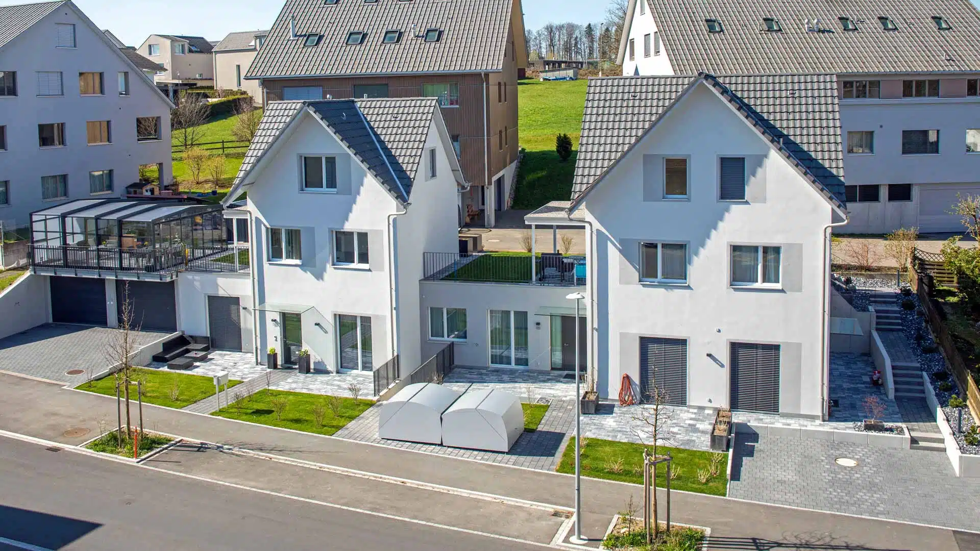 Aussenfoto-Chamstrasse-Knonau